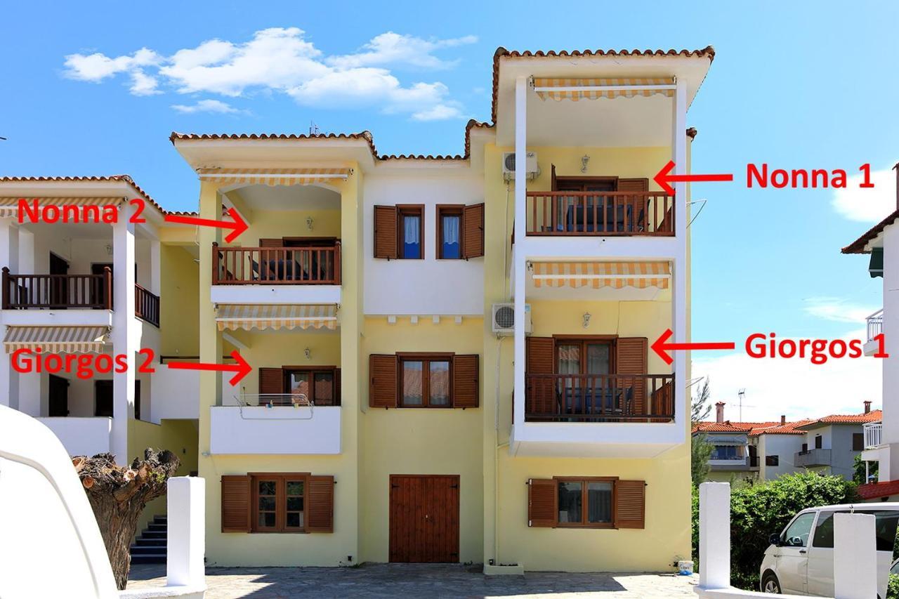 Agapitos Apartments Nikiti  Exteriör bild